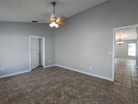 1020 Stonechapel Court Apopka FL 32712