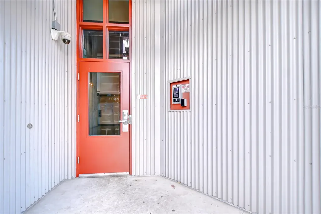 2001 E 2nd Avenue Tampa FL 33605
