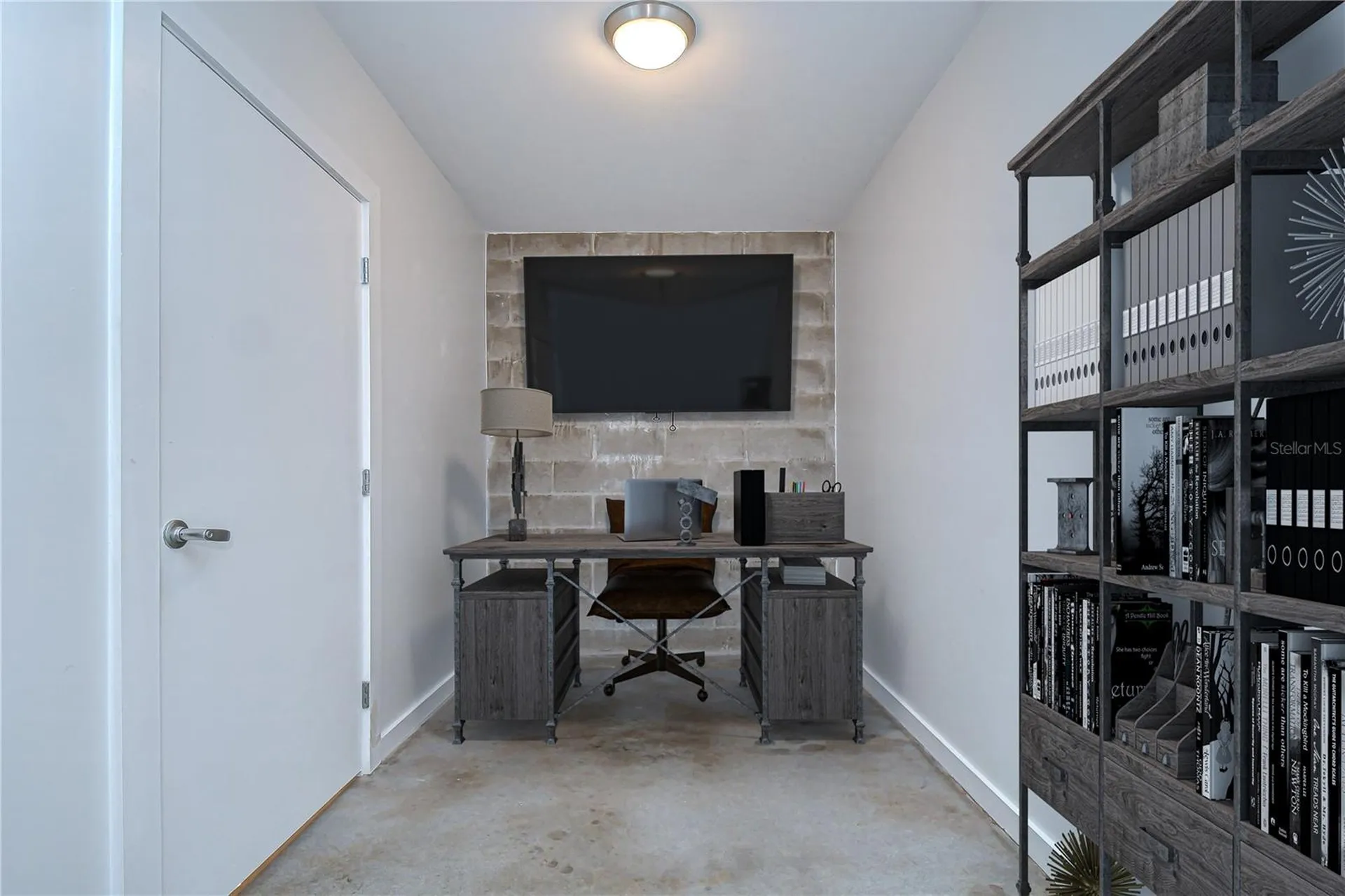 2001 E 2nd Avenue Tampa FL 33605