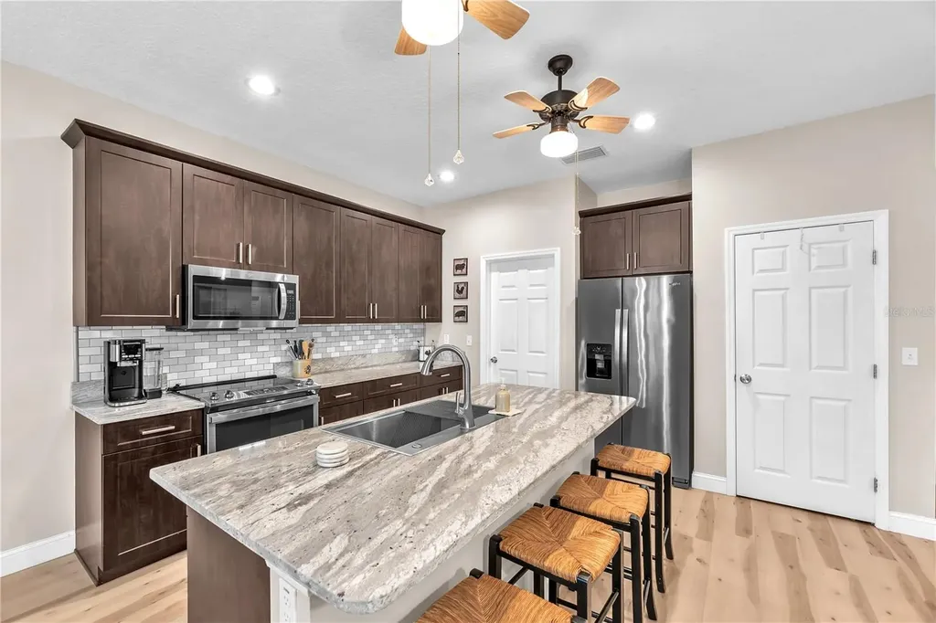403 Morningside Drive Valrico FL 33594