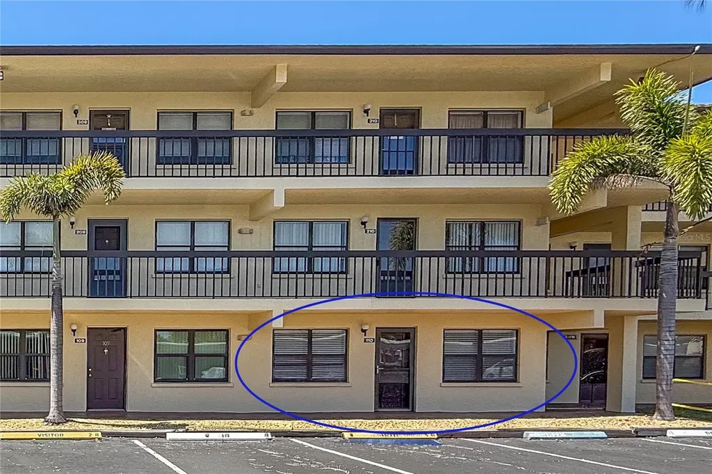305 W 30th Avenue W Bradenton FL 34205