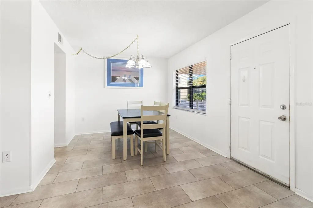 305 W 30th Avenue W Bradenton FL 34205