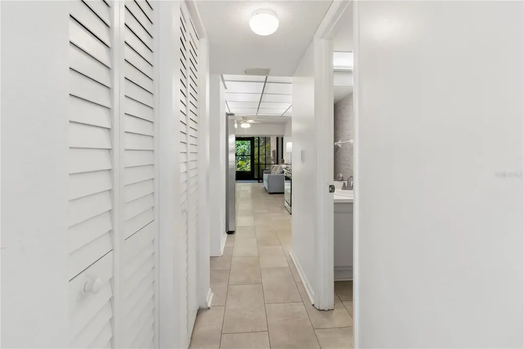 305 W 30th Avenue W Bradenton FL 34205