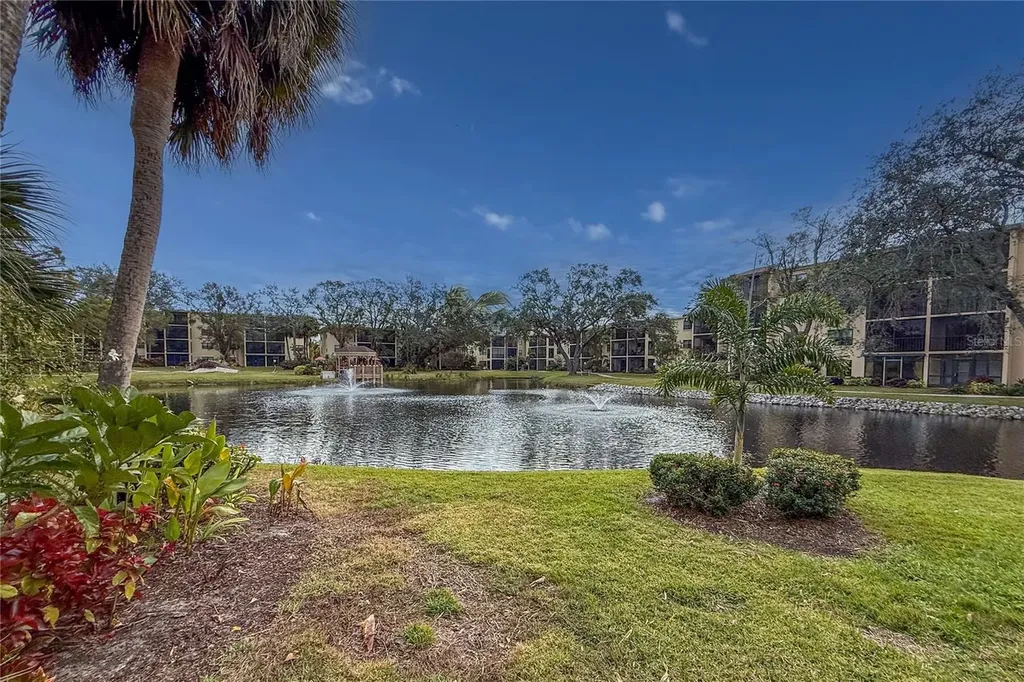 305 W 30th Avenue W Bradenton FL 34205