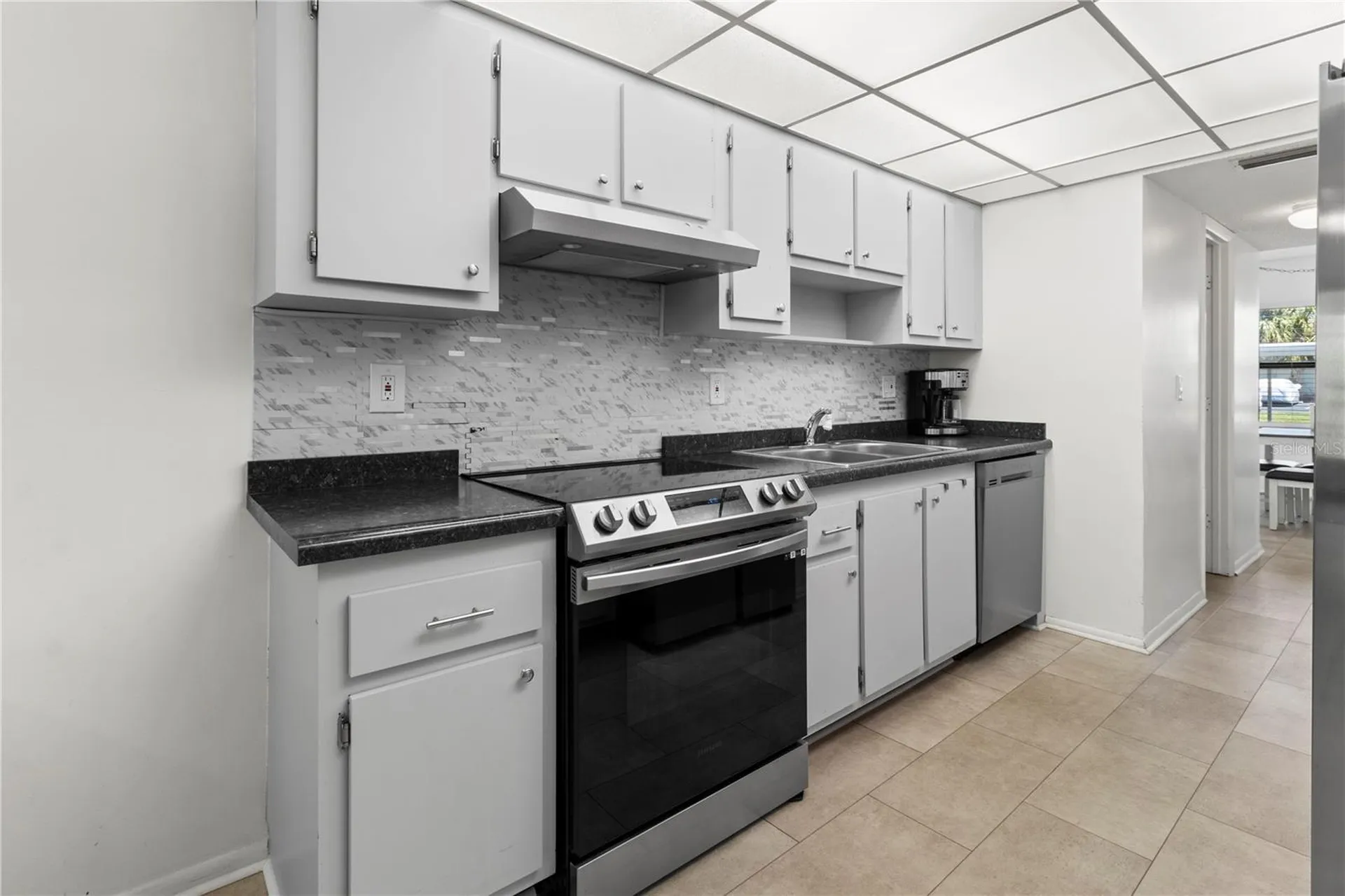 305 W 30th Avenue W Bradenton FL 34205