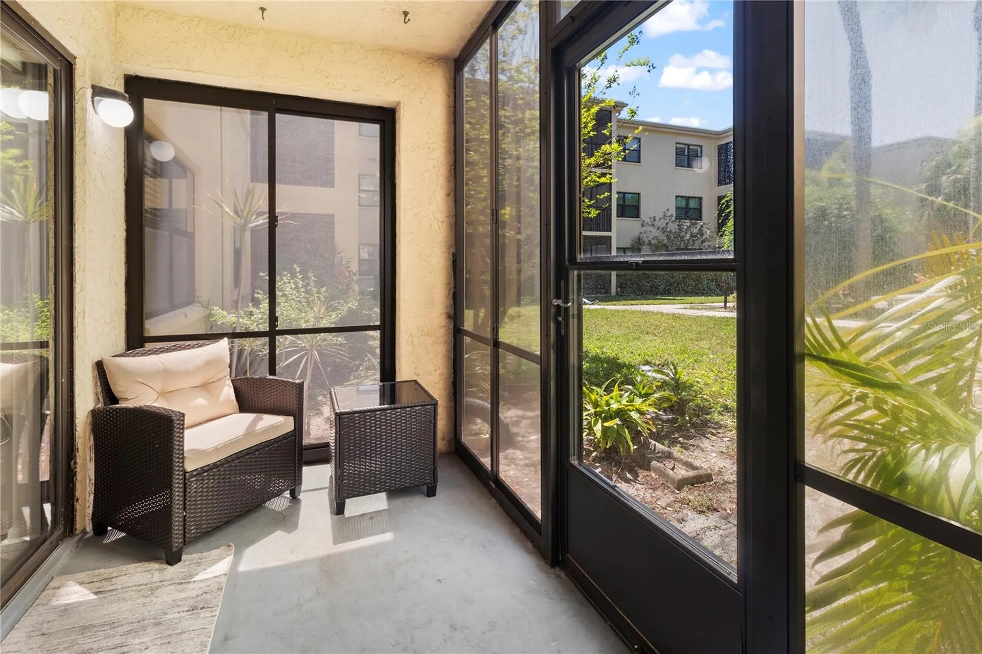 305 W 30th Avenue W Bradenton FL 34205