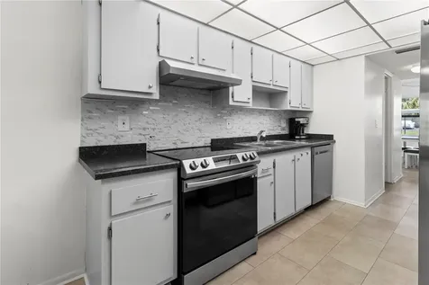 305 W 30th Avenue W Bradenton FL 34205