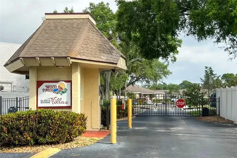 305 W 30th Avenue W Bradenton FL 34205