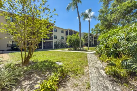 305 W 30th Avenue W Bradenton FL 34205