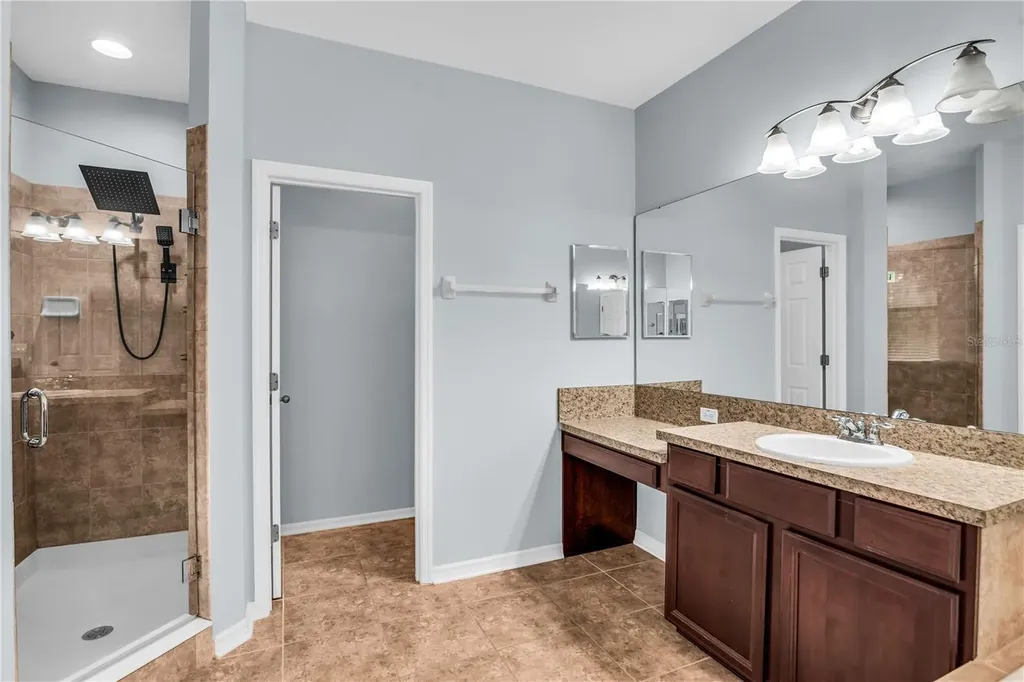 3402 Mccormick Woods Drive Ocoee FL 34761