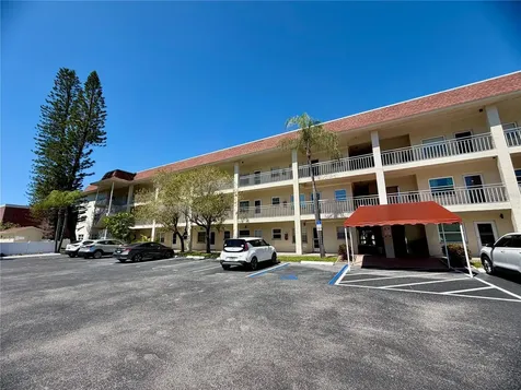 4000 3rd Street N St Petersburg FL 33703