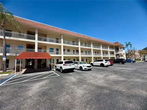 4000 3rd Street N St Petersburg FL 33703