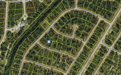 Lot 13 Skinner Lane North Port FL 34288