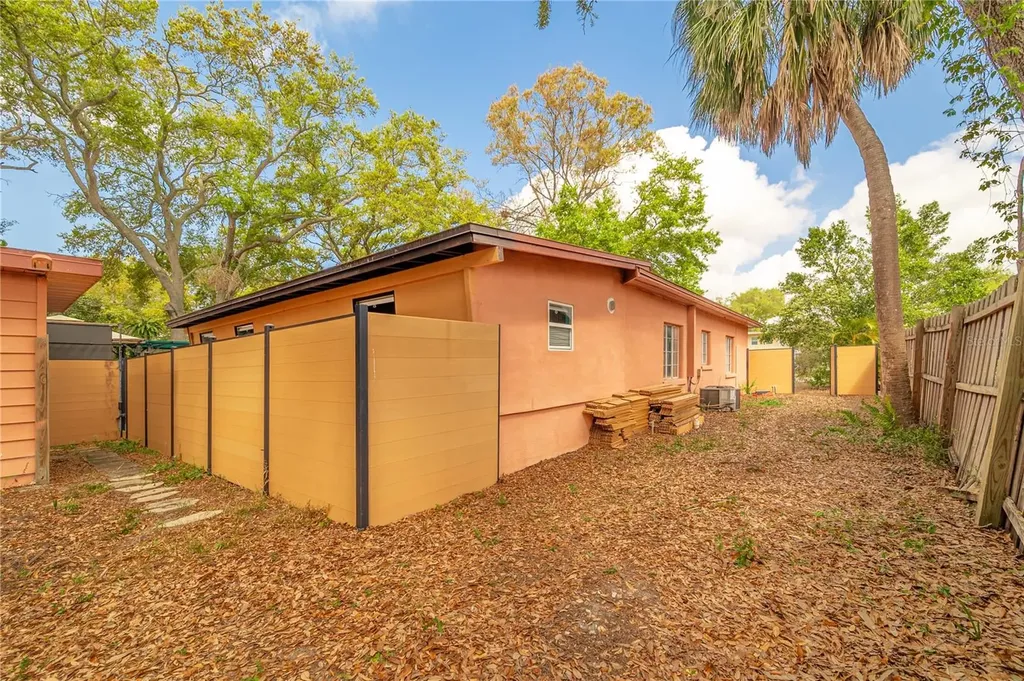 7410 5th Avenue N St Petersburg FL 33710
