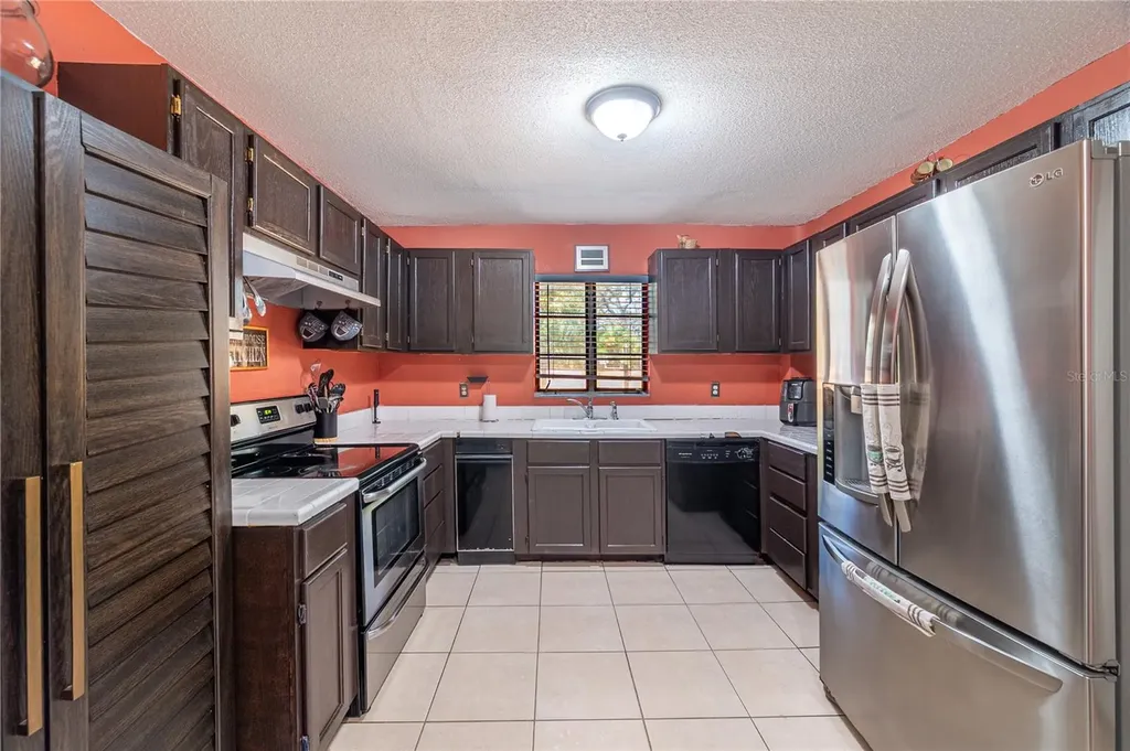 7410 5th Avenue N St Petersburg FL 33710