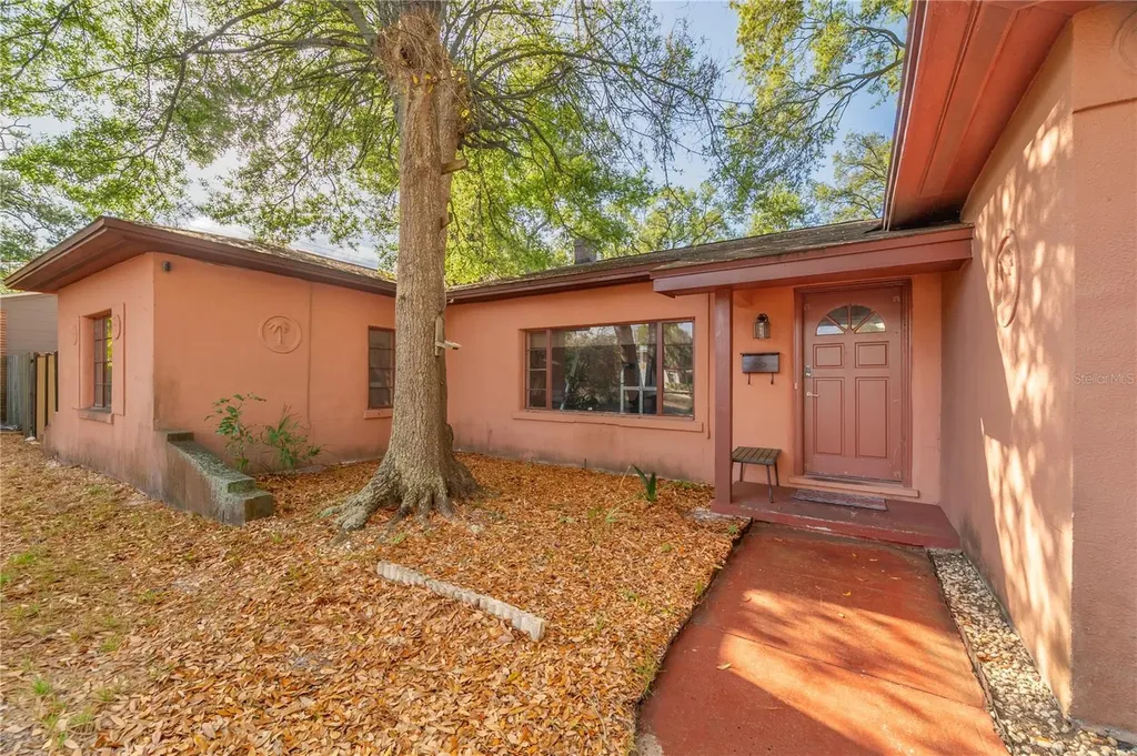 7410 5th Avenue N St Petersburg FL 33710