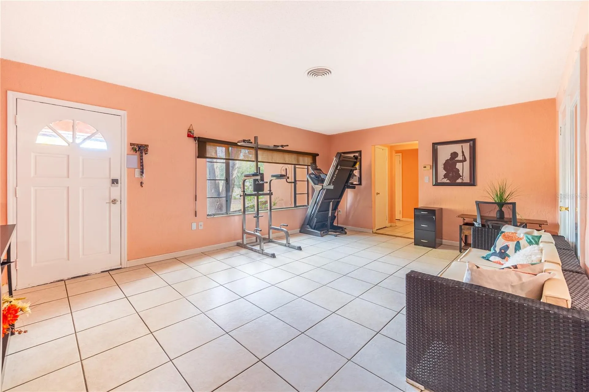 7410 5th Avenue N St Petersburg FL 33710