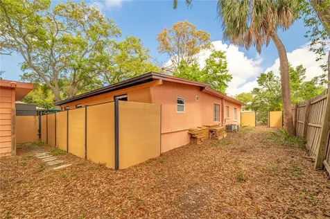 7410 5th Avenue N St Petersburg FL 33710