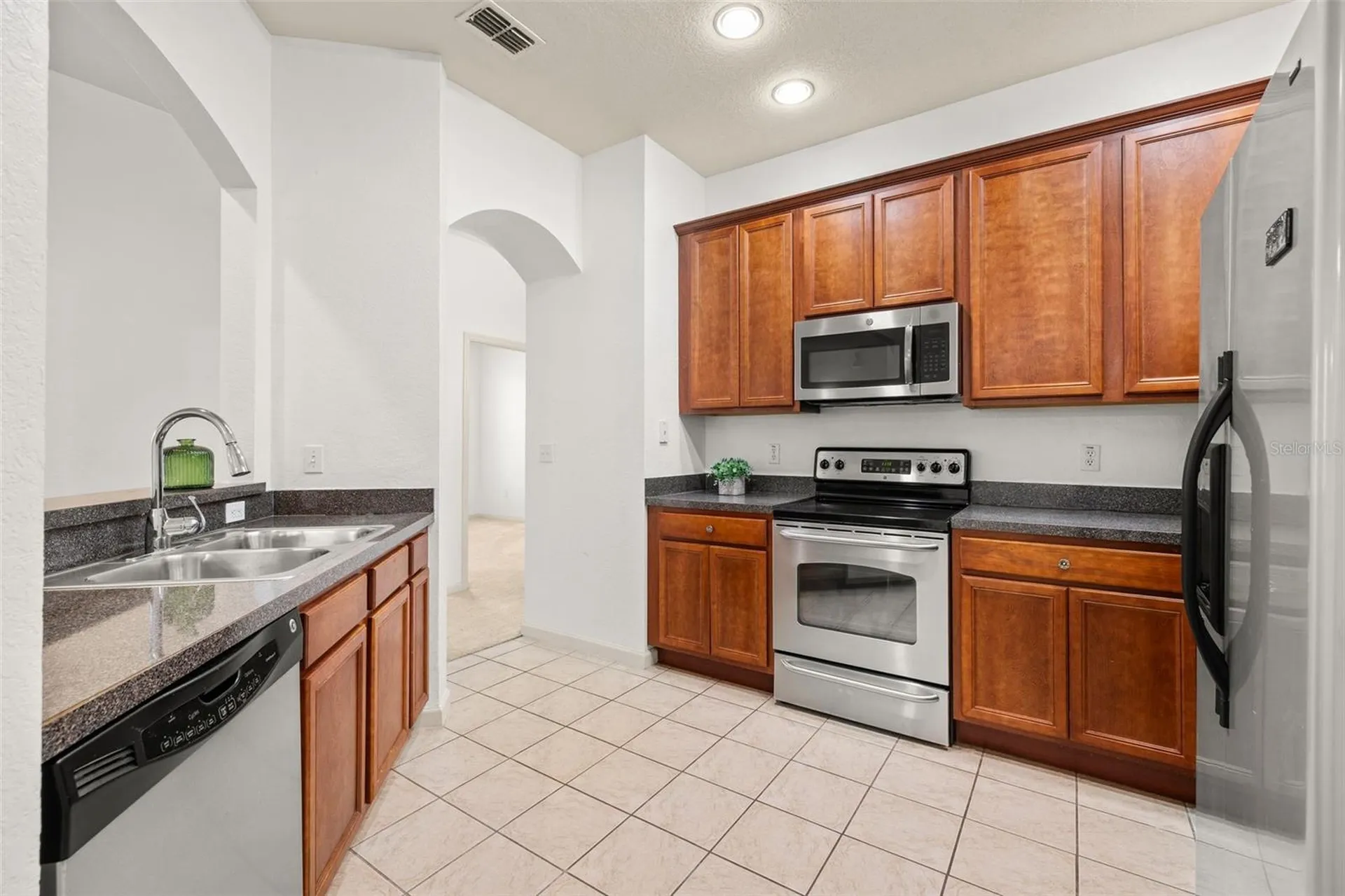 3025 Greystone Loop Kissimmee FL 34741