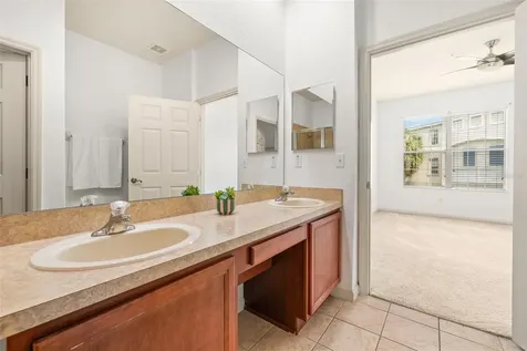 3025 Greystone Loop Kissimmee FL 34741