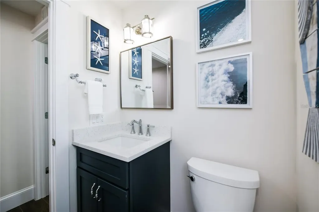 336 Avenida De Mayo Sarasota FL 34242