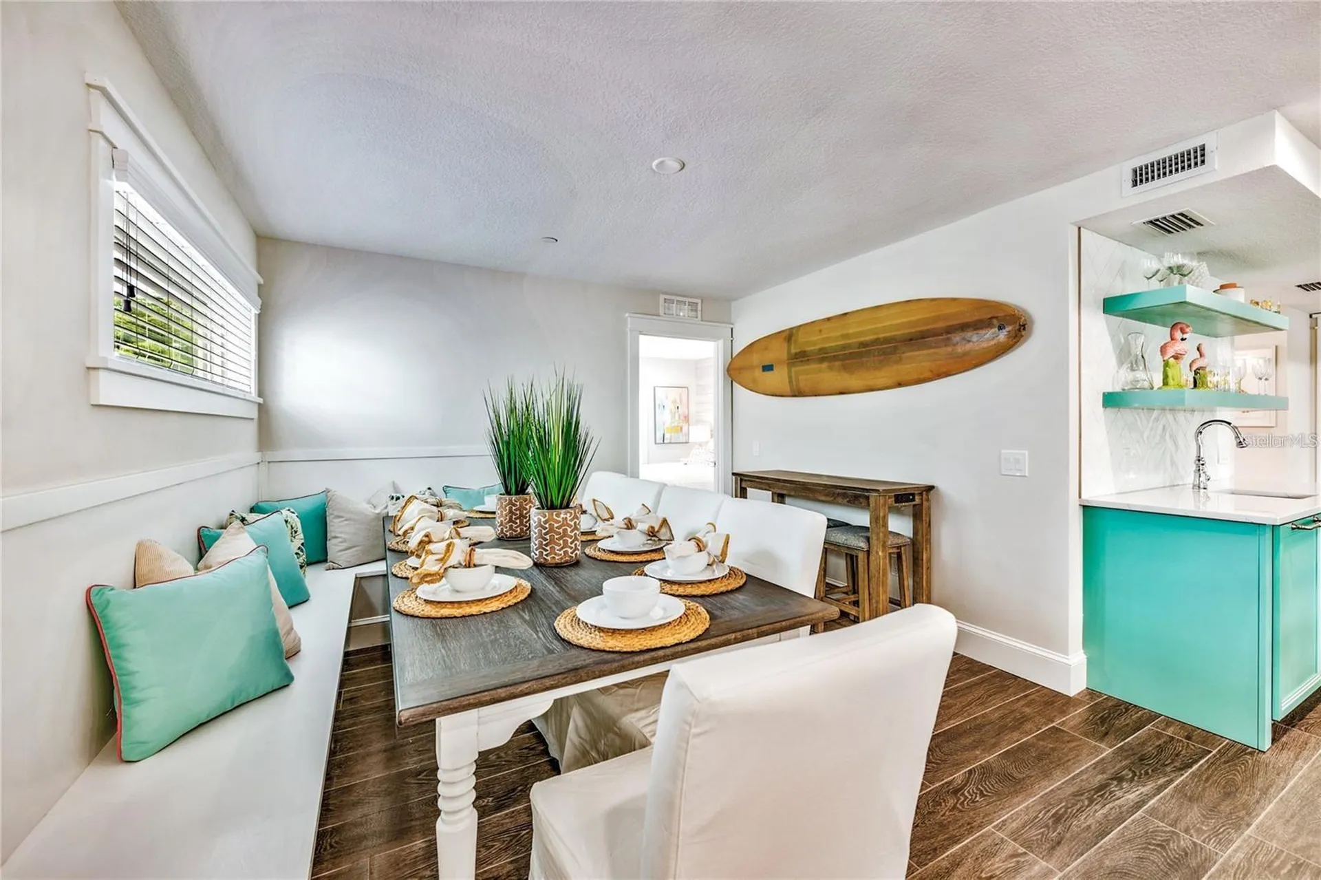 336 Avenida De Mayo Sarasota FL 34242