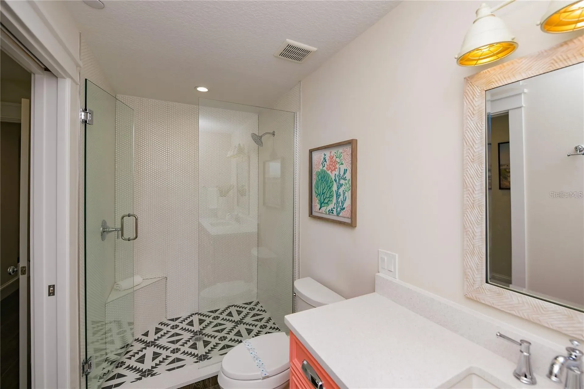 336 Avenida De Mayo Sarasota FL 34242