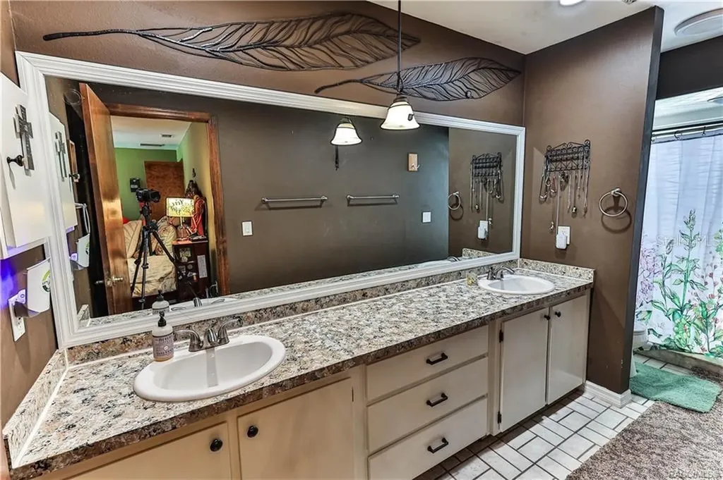 540 W Liberty Street Hernando FL 34442