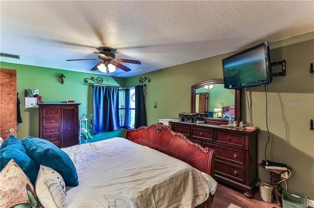 540 W Liberty Street Hernando FL 34442