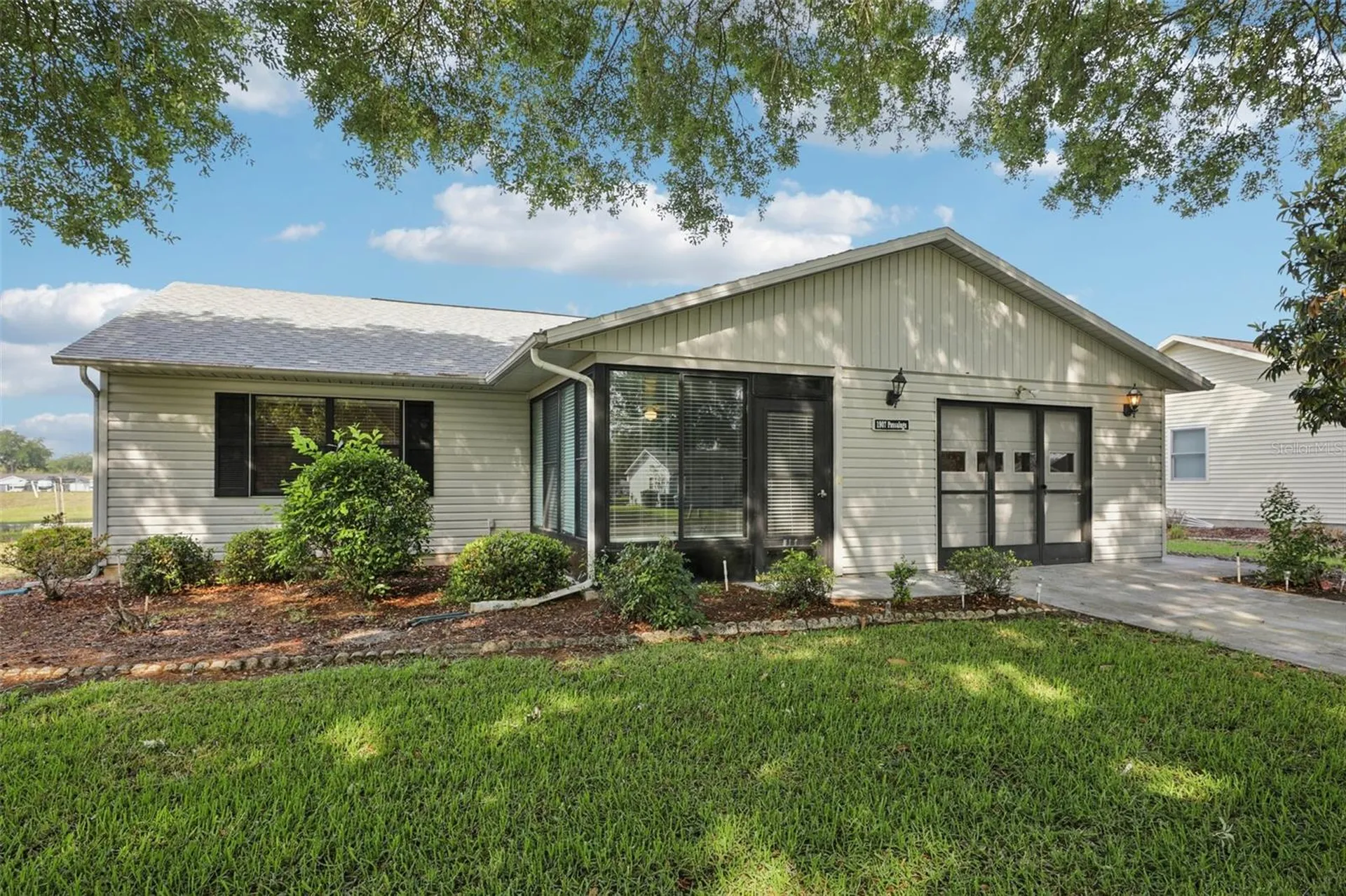 1907 Tweed Court Leesburg FL 34788