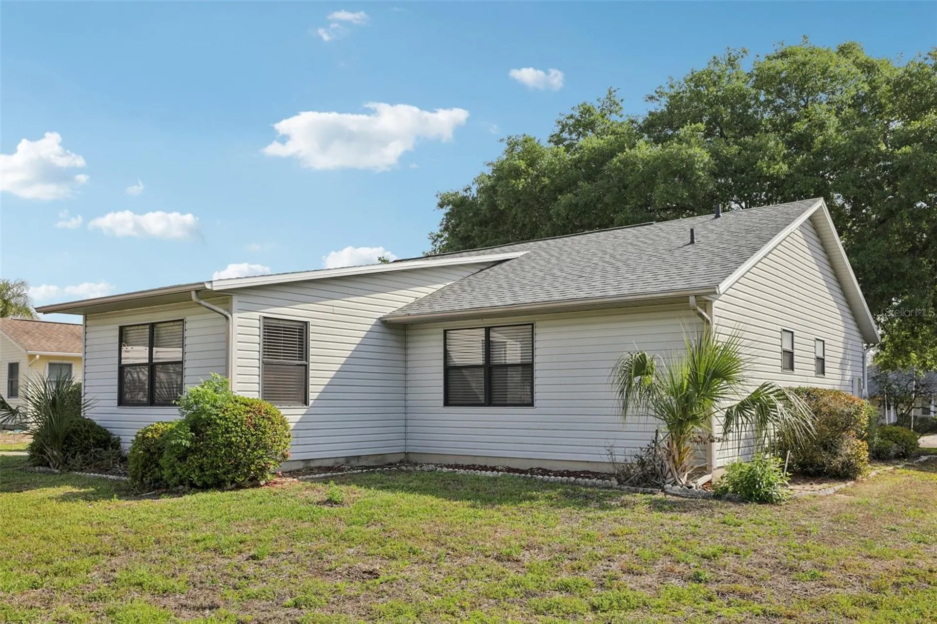 1907 Tweed Court Leesburg FL 34788