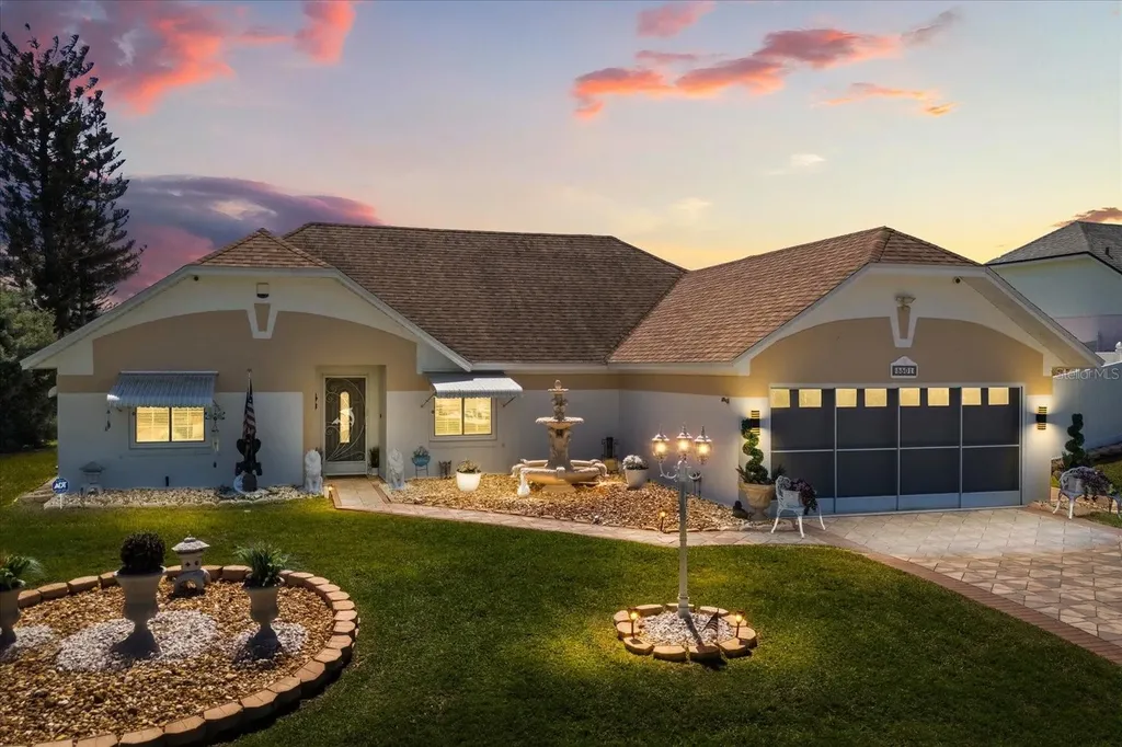 5501 Loma Vista Drive E Davenport FL 33896