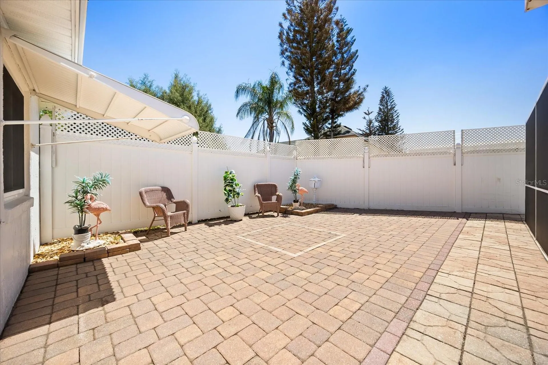 5501 Loma Vista Drive E Davenport FL 33896