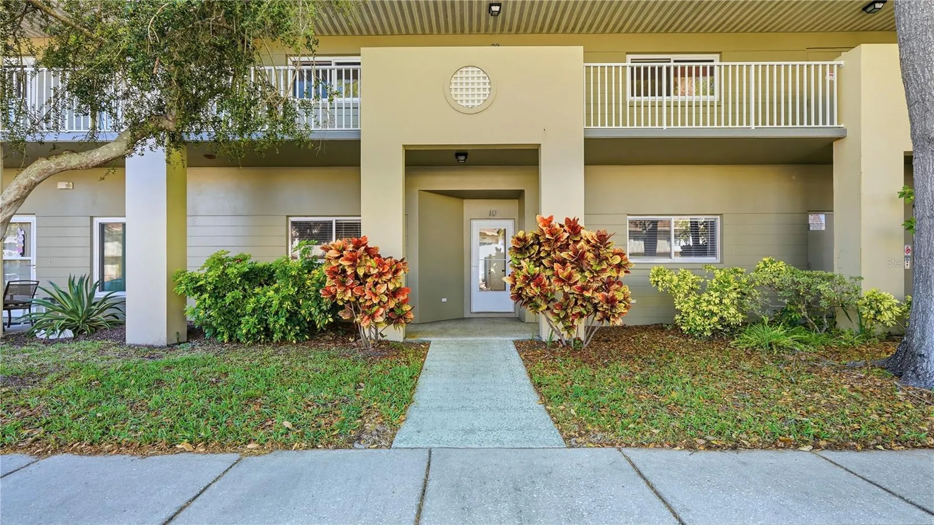 2296 Monaco Lane Clearwater FL 33763