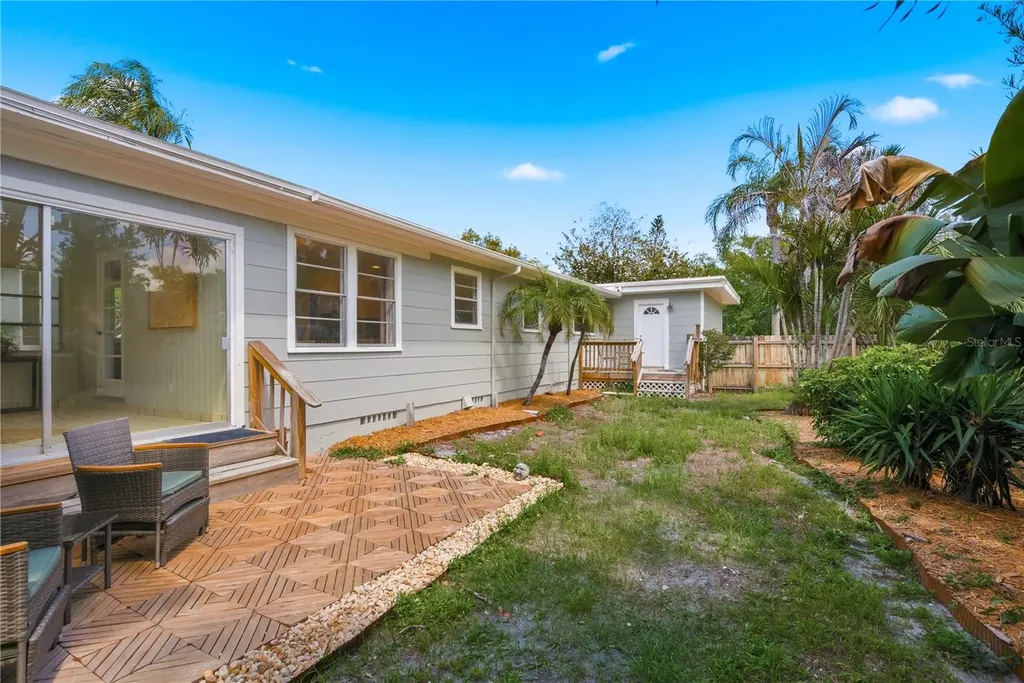 1757 Magnolia Drive Clearwater FL 33756