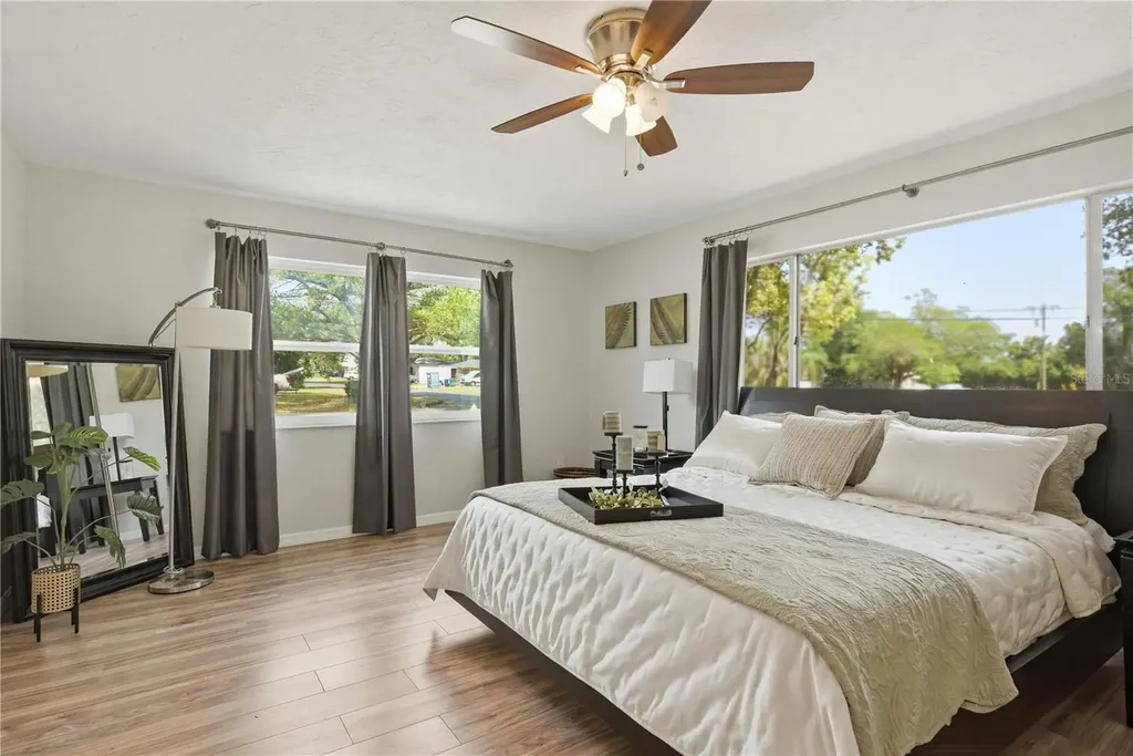 1757 Magnolia Drive Clearwater FL 33756