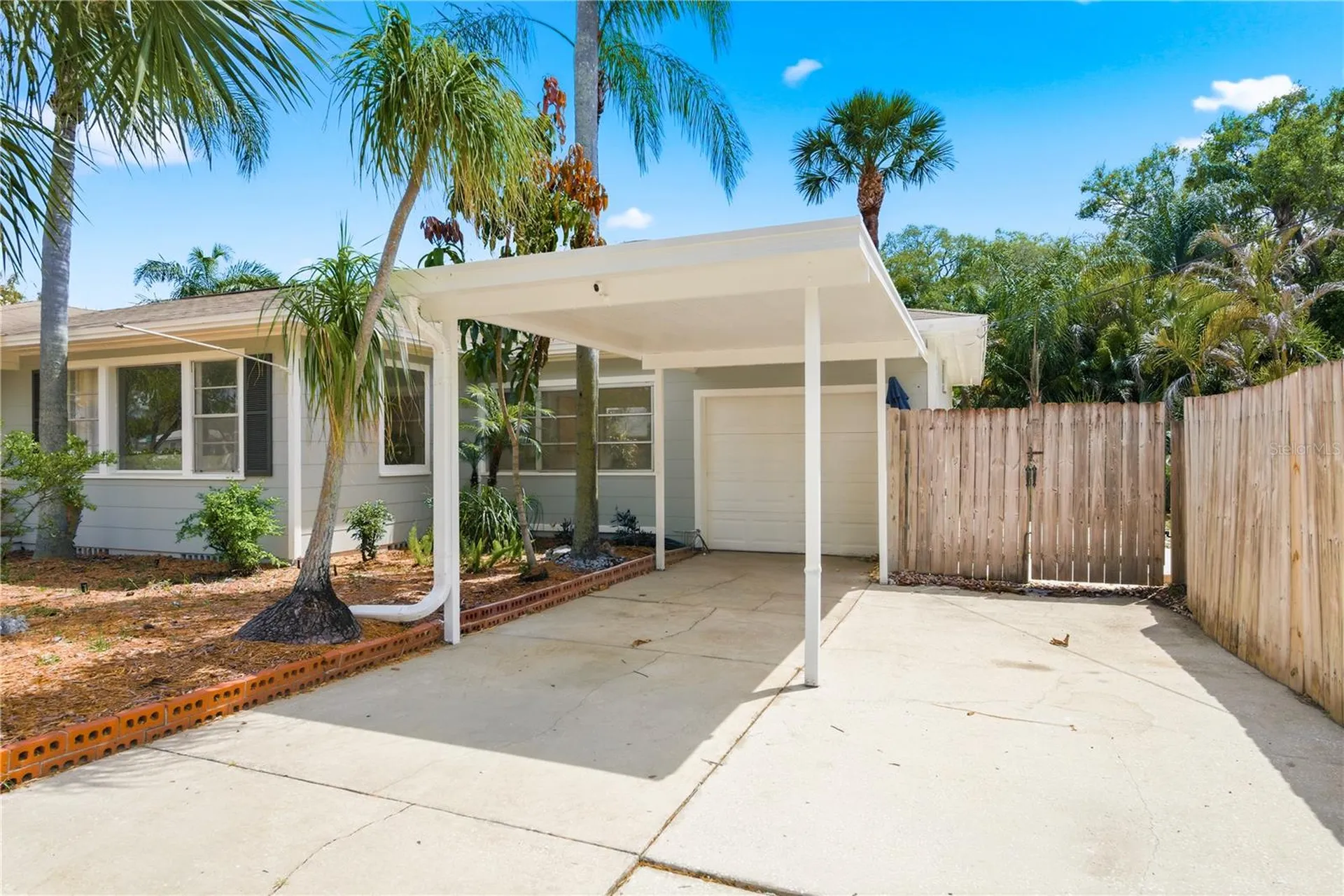 1757 Magnolia Drive Clearwater FL 33756