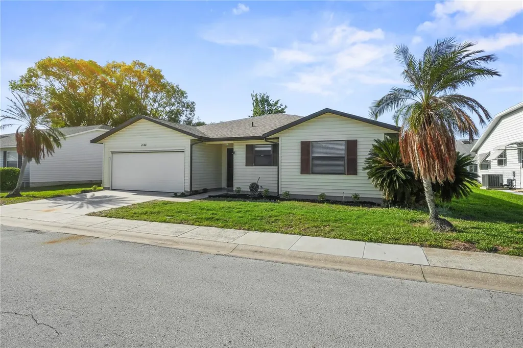 2140 Grand Cypress Drive Lakeland FL 33810