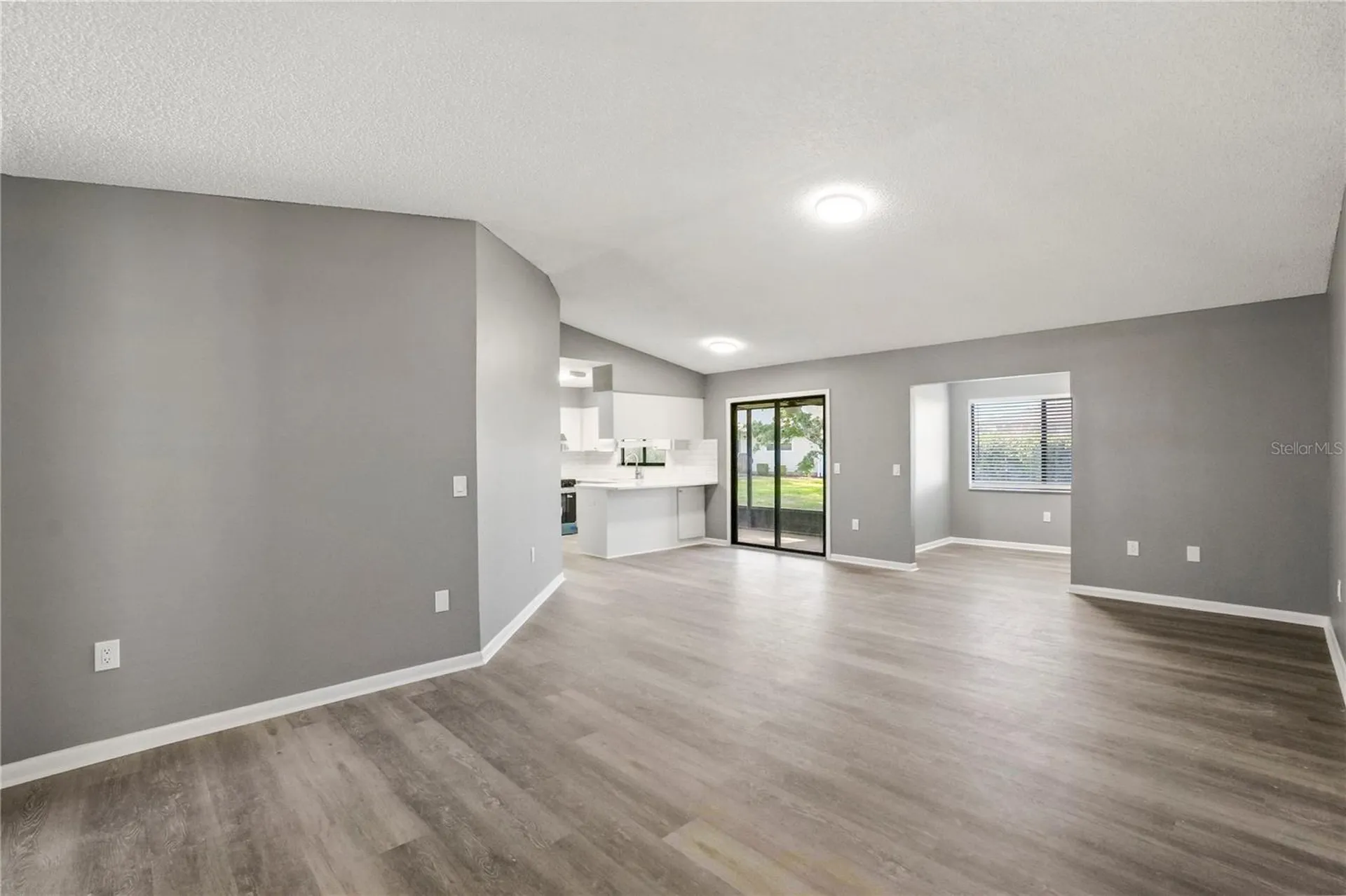 2140 Grand Cypress Drive Lakeland FL 33810
