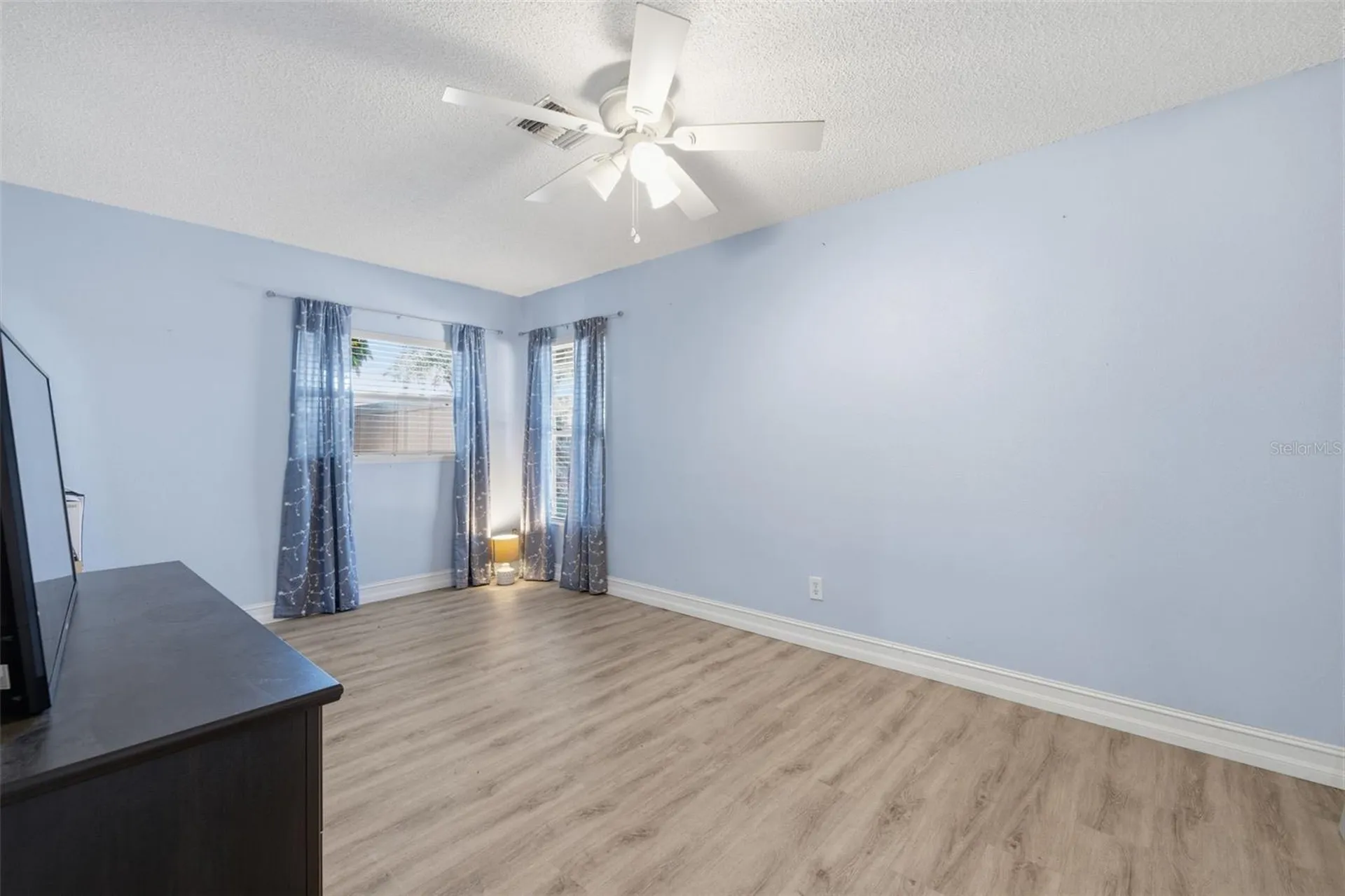 4339 50th Avenue S St Petersburg FL 33711