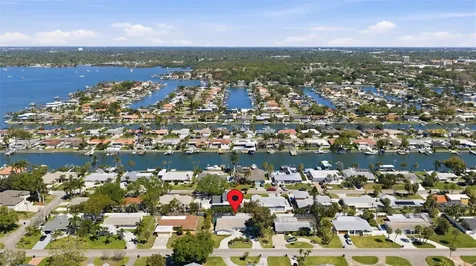 4339 50th Avenue S St Petersburg FL 33711