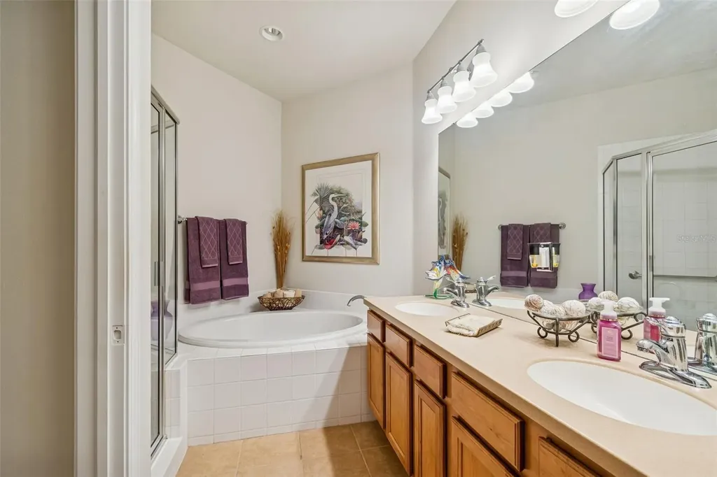 894 Lantern Way Clearwater FL 33765