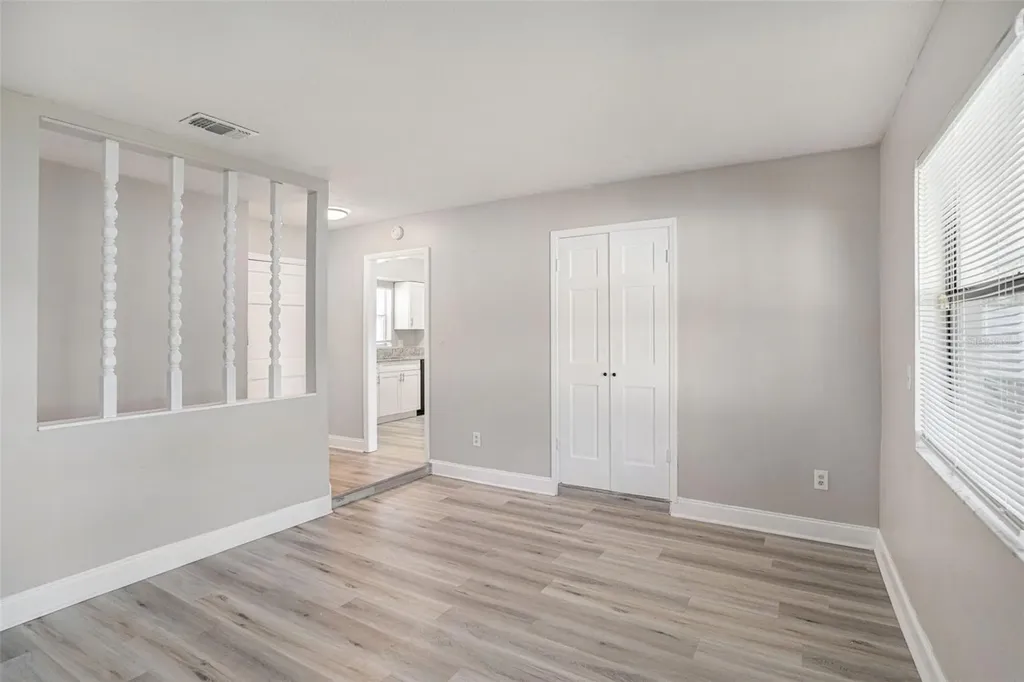 1027 Pinegrove Drive Brandon FL 33511