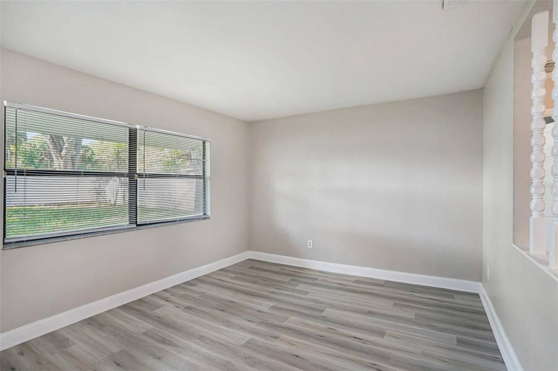 1027 Pinegrove Drive Brandon FL 33511