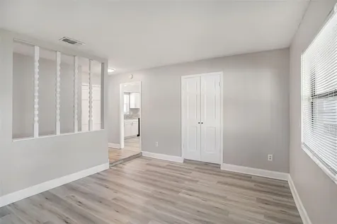 1027 Pinegrove Drive Brandon FL 33511