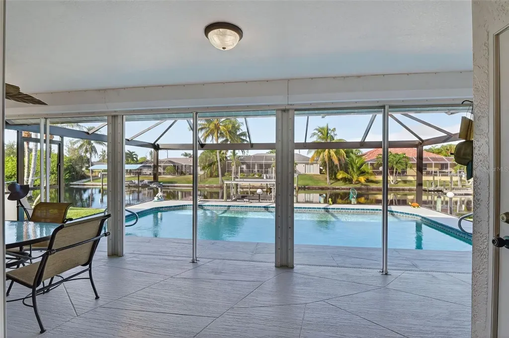 4306 SW 3rd Avenue Cape Coral FL 33914