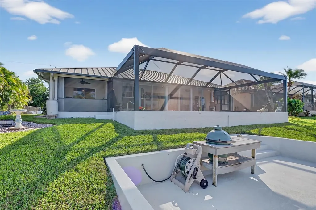4306 SW 3rd Avenue Cape Coral FL 33914