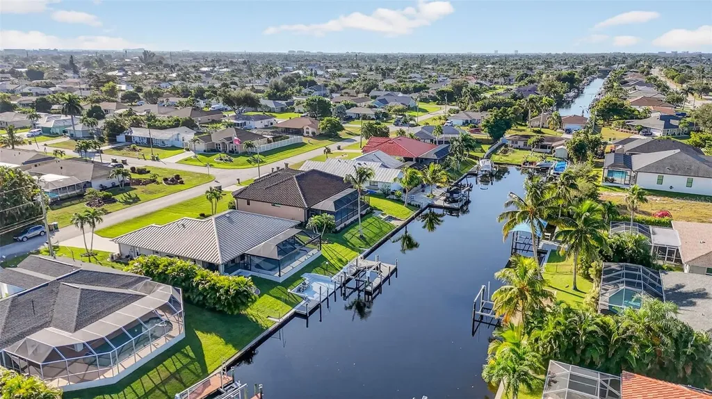 4306 SW 3rd Avenue Cape Coral FL 33914