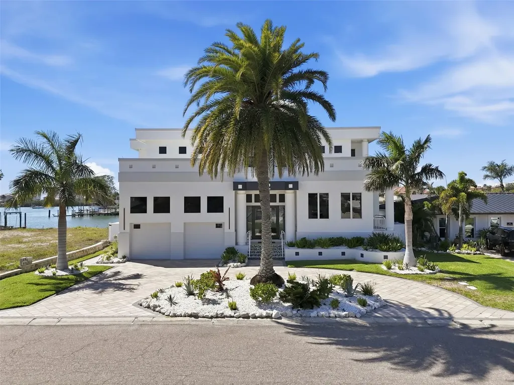 42 Midway Island Clearwater FL 33767