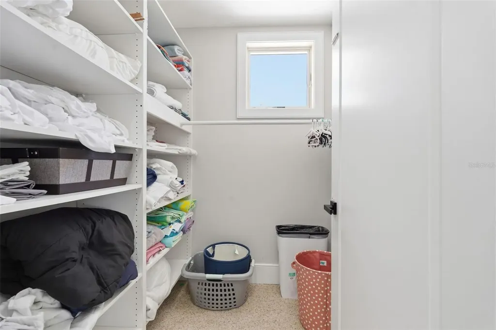 42 Midway Island Clearwater FL 33767